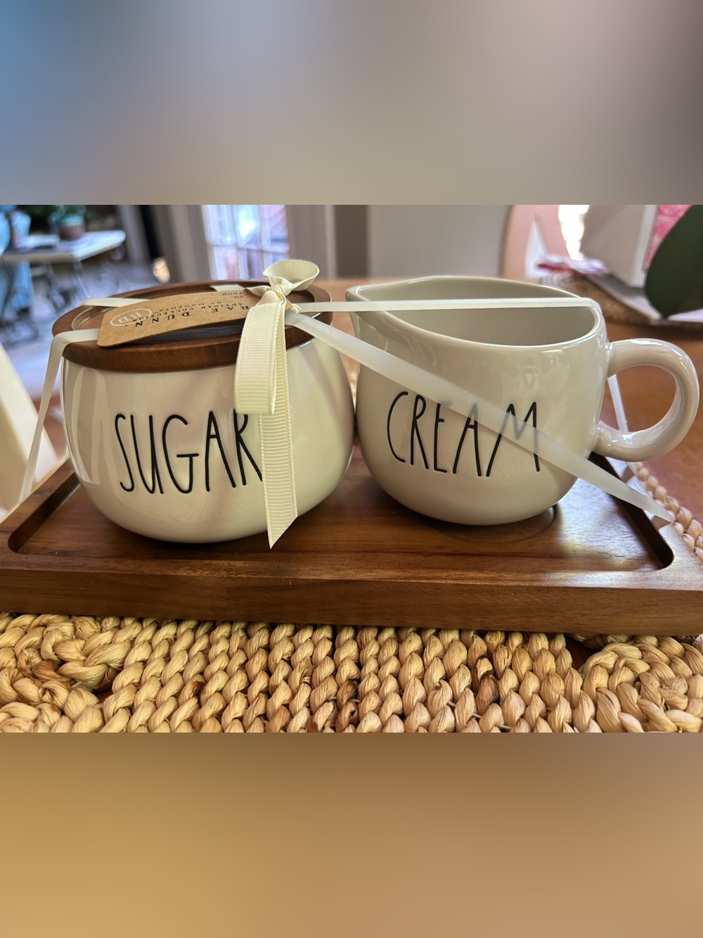 REA DUNN: Cream & Sugar Ceramic Set with Wood Tray - White